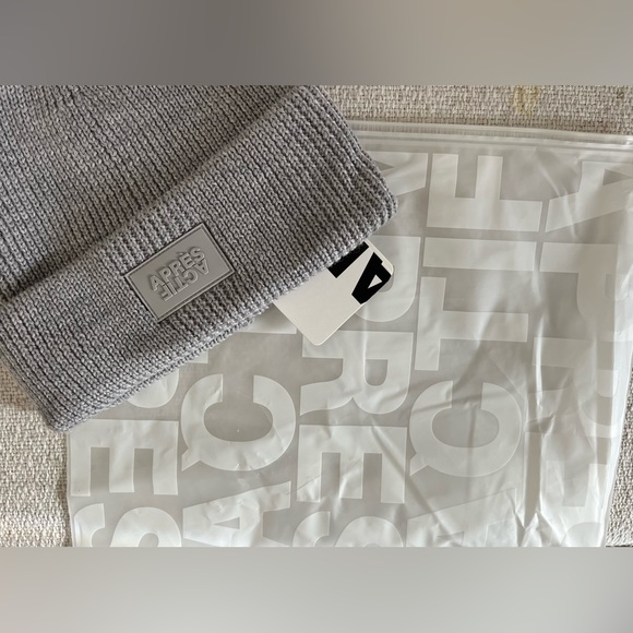 Apres Actif toque - Picture 1 of 3